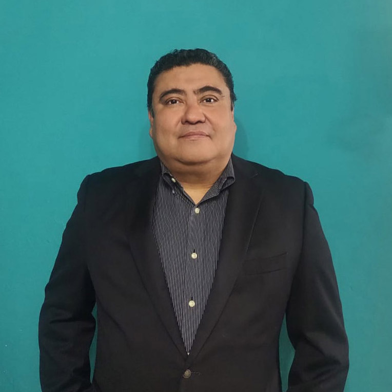 Lic. Hommart Loeza Rendon